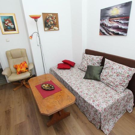 Apartment Dina روفينج المظهر الخارجي الصورة