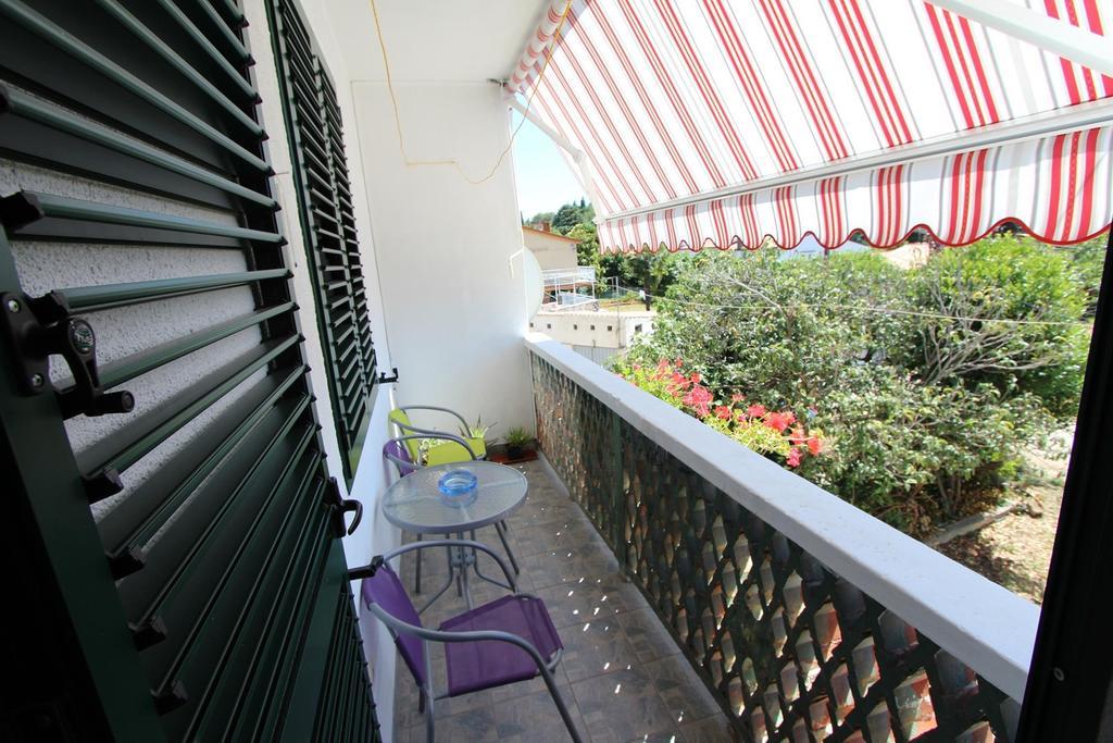 Apartment Dina روفينج المظهر الخارجي الصورة